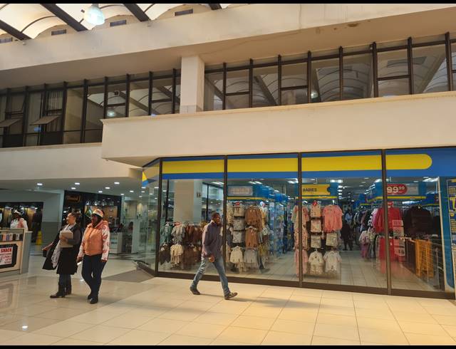 573M² RETAIL TO LET IN HALFWAY HOUSE
